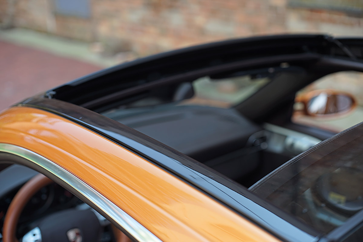 Striking Gold: The rare color of this 997 Targa 4 turns heads | The ...