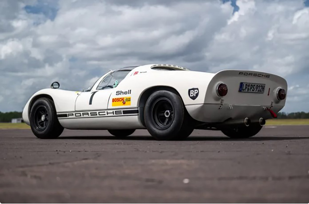 Retro Racing Center Lock Rims Is a Porsche with center-lock wheels in your future? | PCA Tech Tips ...