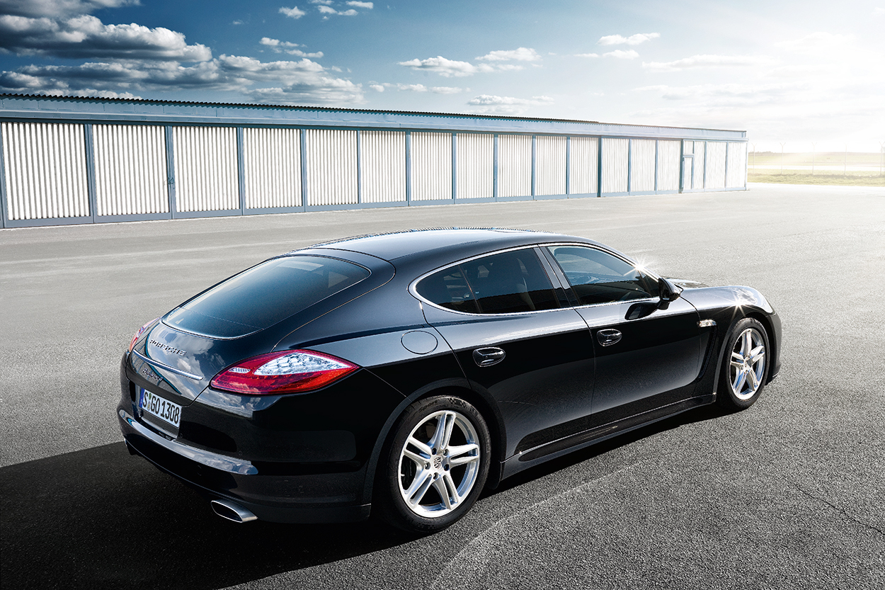 Porsche Club of America - Why a 2011 Porsche Panamera 4 is a screaming deal at the moment