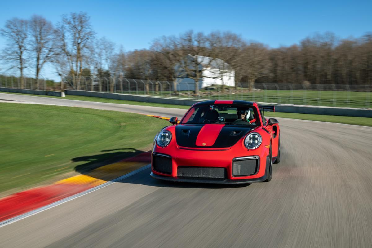 New Porsche 911 GT3 RS Beats Old GT2 RS To Set Road America Production Car  Record