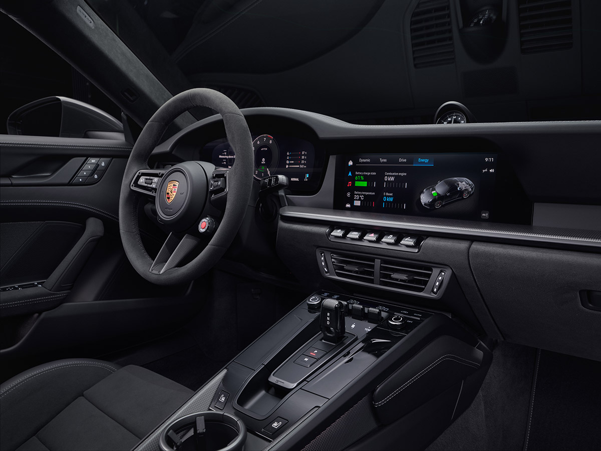 Porsche unveils hybrid powertrain in new 2025 911 Carrera GTS, plus 992 ...