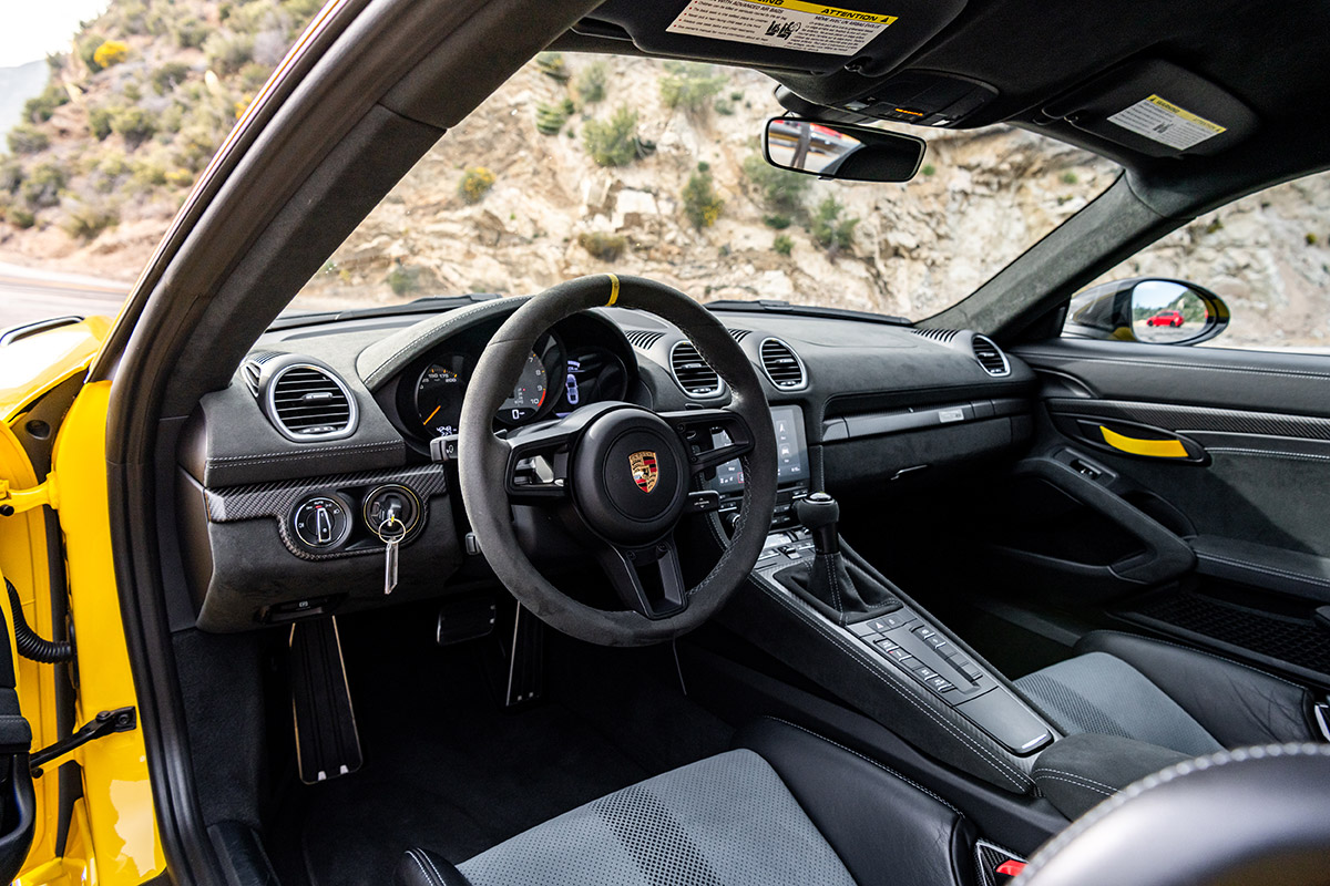 Porsche 911 Gt4 Interior