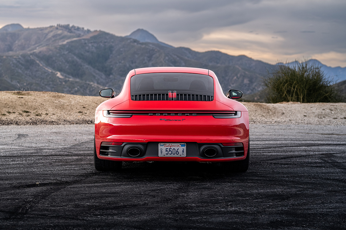 Review: 2023 Porsche 911 Carrera T is a seriously compelling