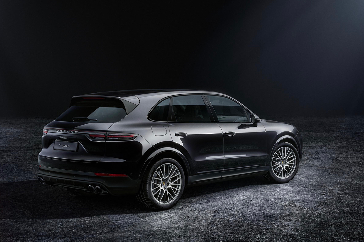 Base Cayennes and S model can be ordered as Platinum Edition The