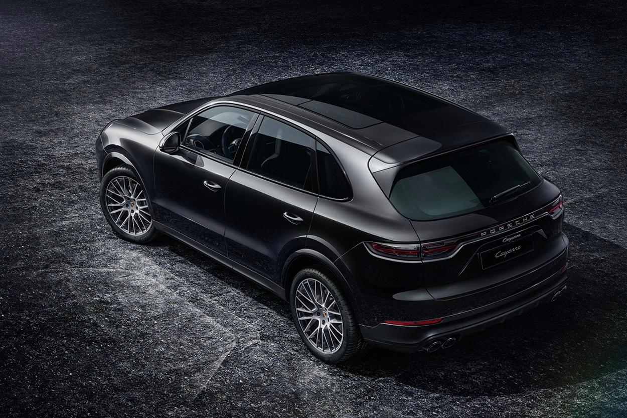 Base Cayennes and S model can be ordered as Platinum Edition The